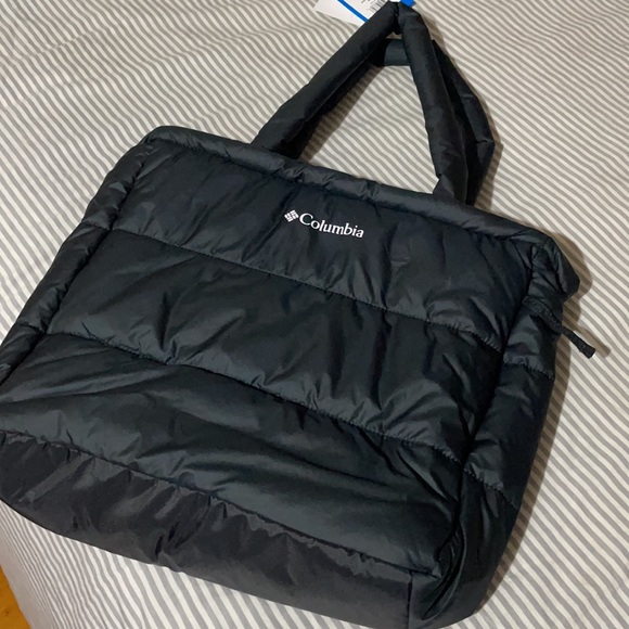 Columbia Pike Lake Tote - Picture 5 of 6